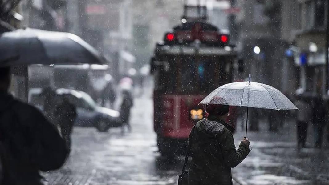 Meteorolojiden o illere turuncu kod sağanak, yağış fırtına, kar! 22 Kasım 2024 hava durumu ve sıcaklıkları 2